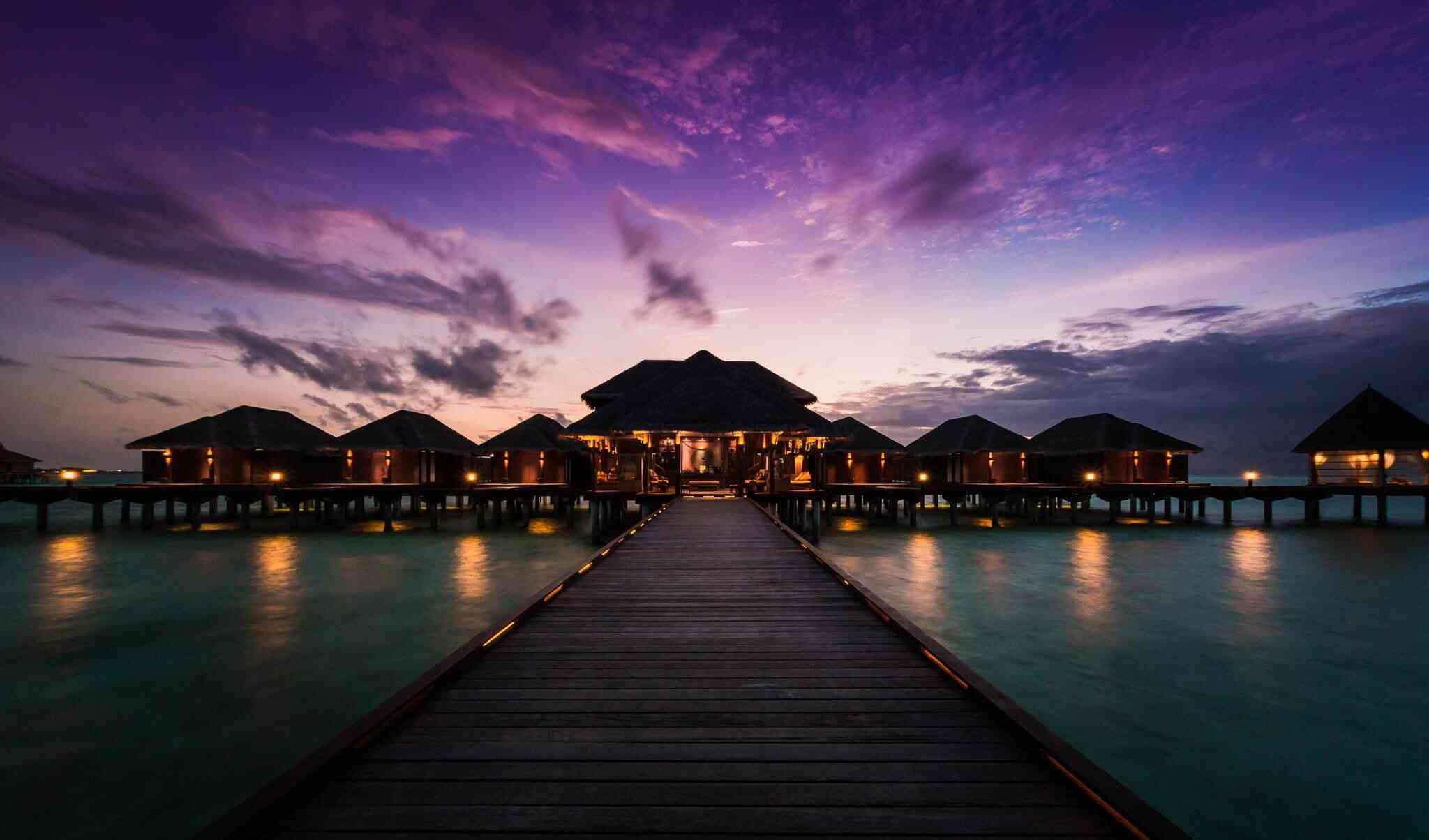 Cheap flights to Maldives – tropical beach and travel deals